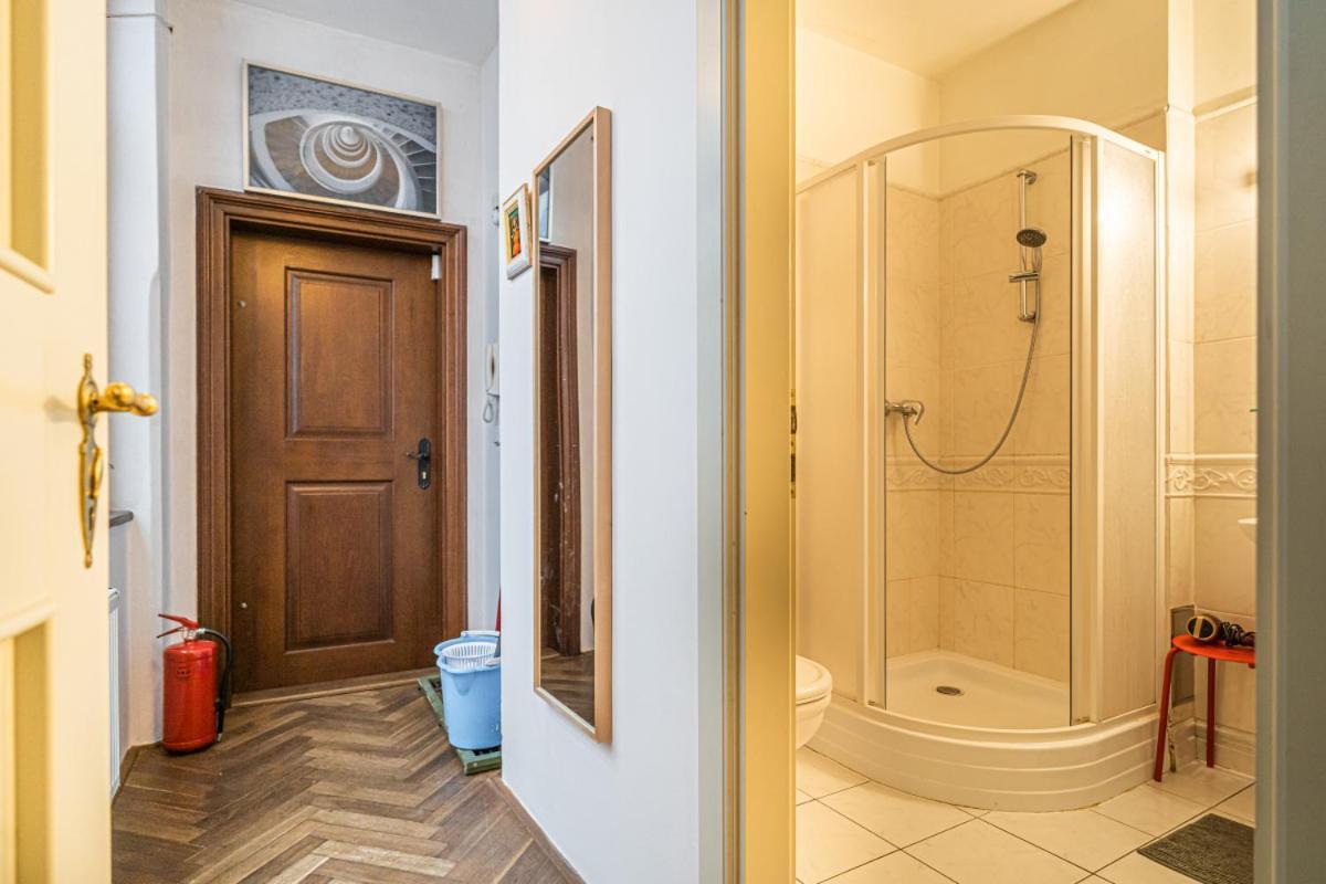 Stylish Studio At Lesser Town, Charles Bridge 3min By Walk Prag