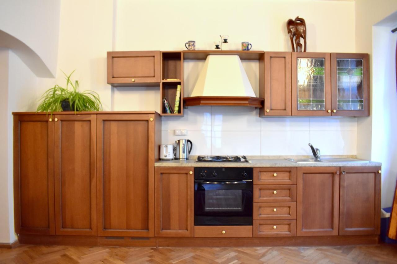 Lesser Town! Apartment