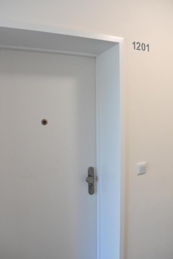 Apartment Airstay Apartment: Grebovka