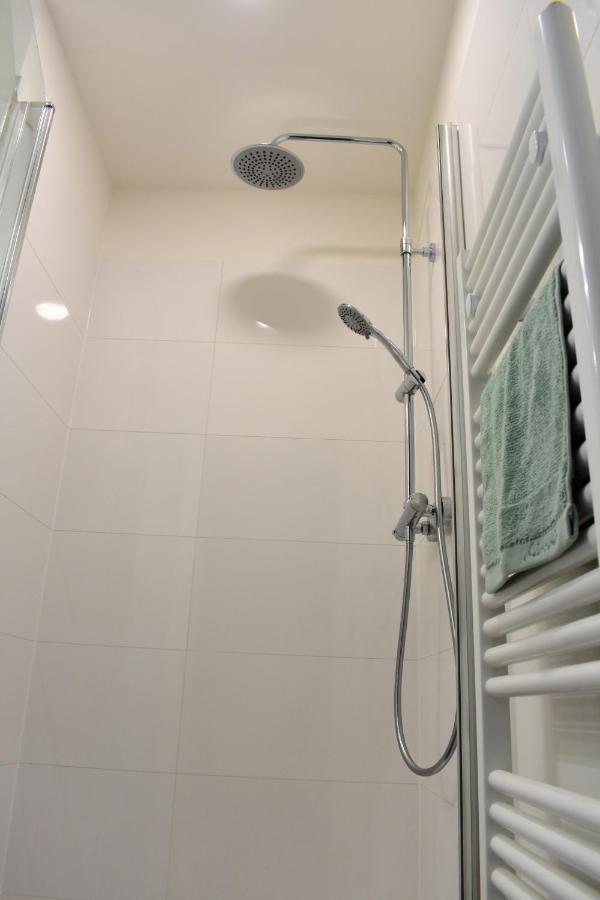 Apartment Airstay Apartment: Grebovka Prag