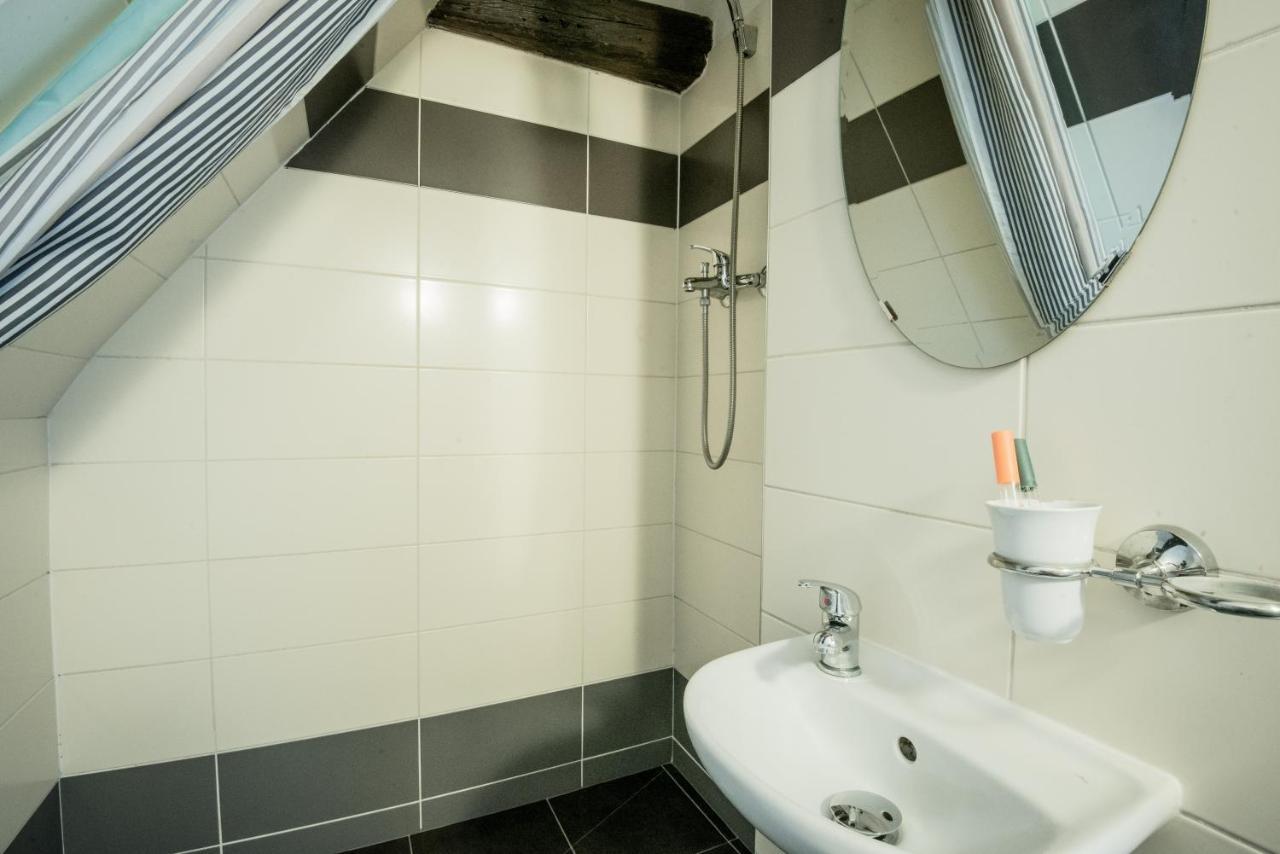 Hostel Charles Bridge &