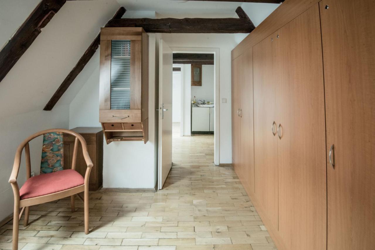Hostel Charles Bridge & Prague