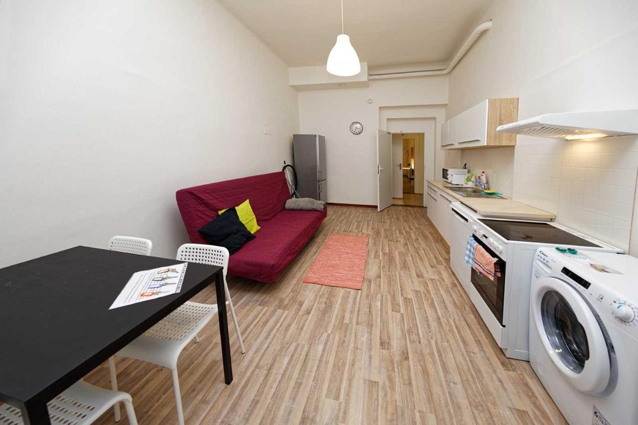 Apartment At I.p.pavlova Prague