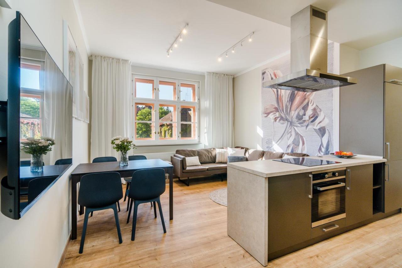 Days - Bright - Fast Wifi - Quiet Area Apartment Prag