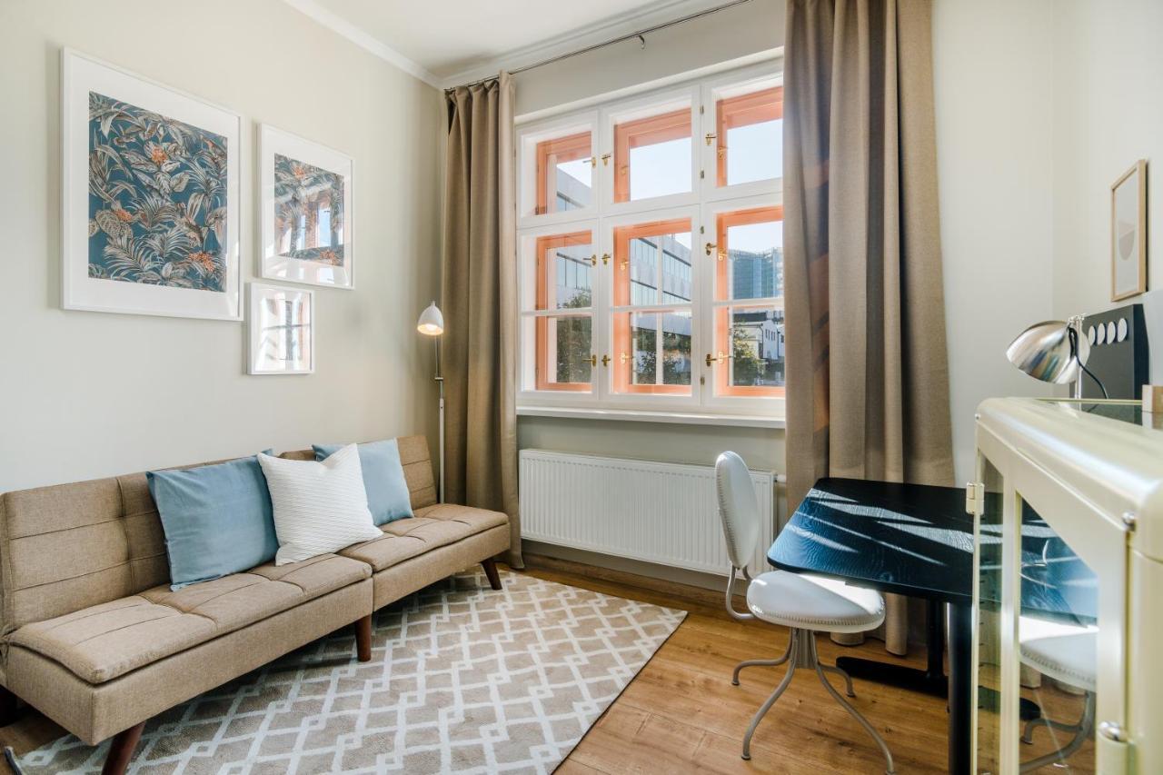 Days - Bright - Fast Wifi - Quiet Area Prag