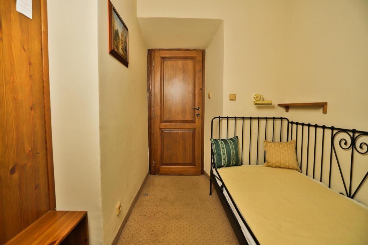 U Schnellu Hotell Prag
