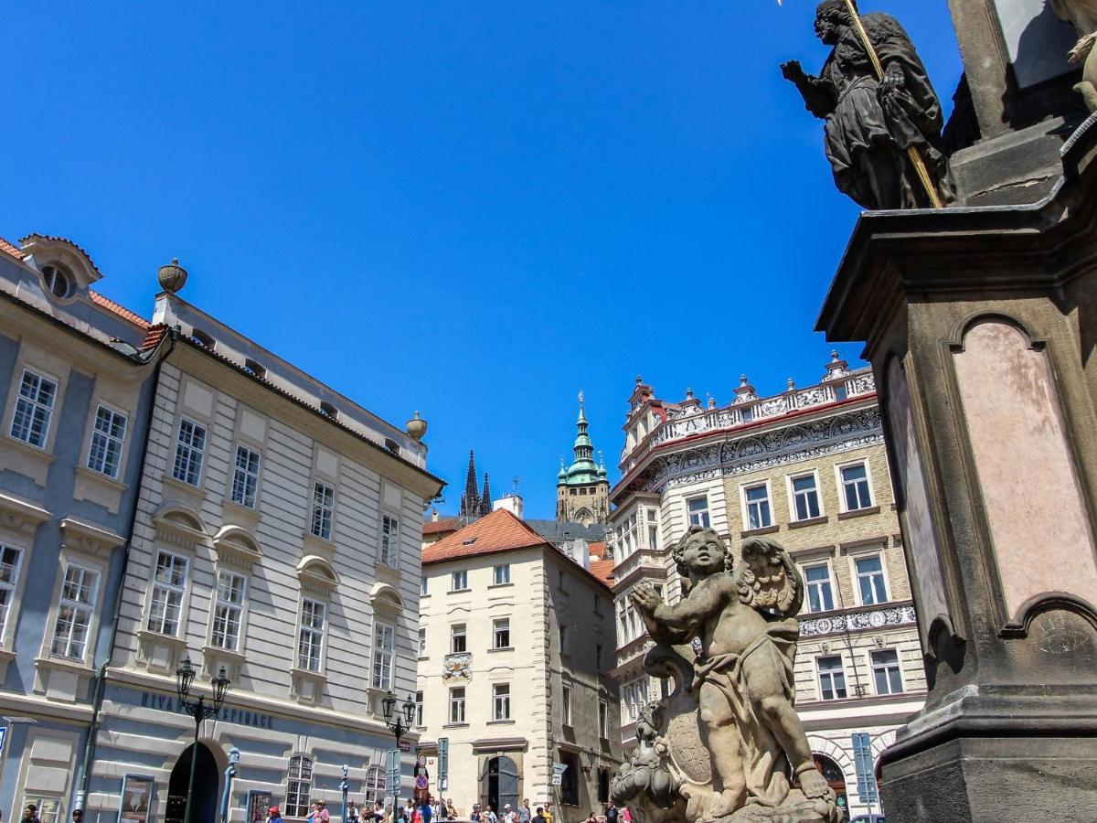 Nerudova Lejlighed Prag