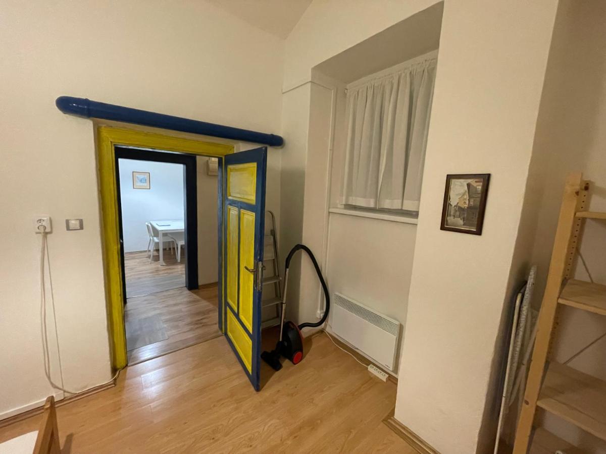 Apartment Jackie Prag