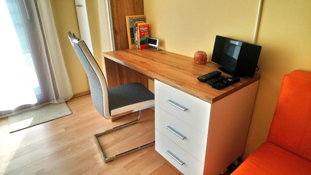 Lovely Apartment, Garden, Parking, Wifi, Netflix Apartment