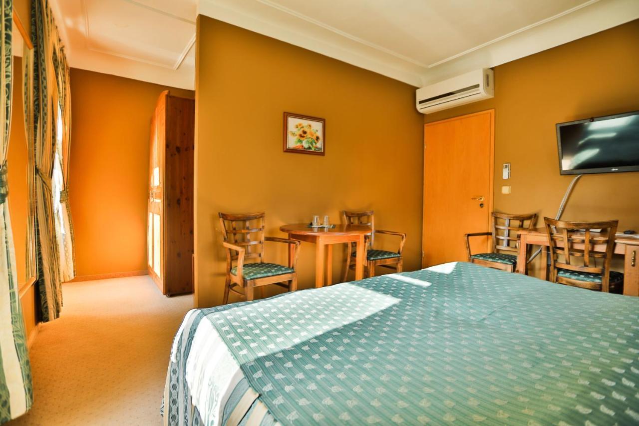 U Schnellu Hotell Prag