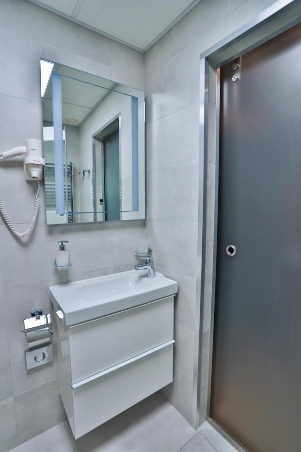 Hotell U Schnellu Prag