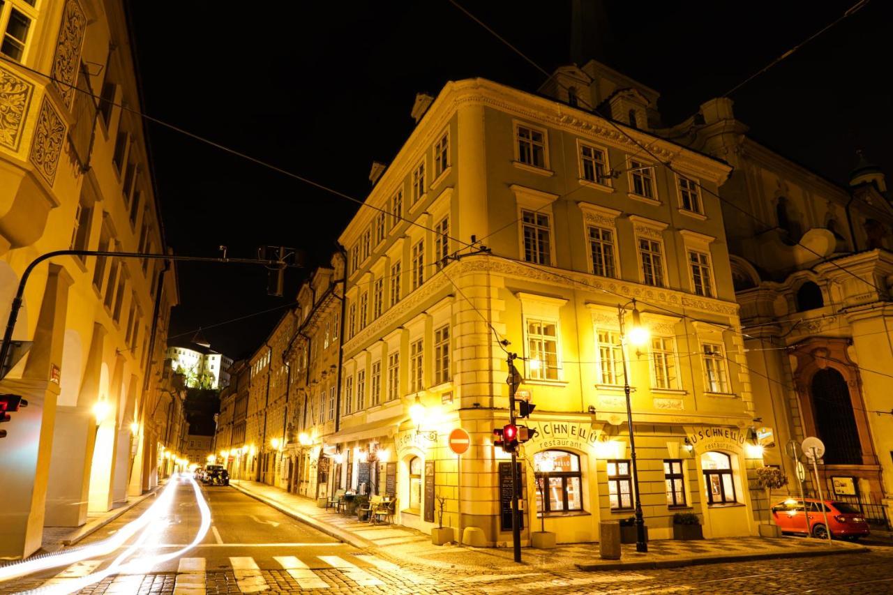 U Schnellu Hotell