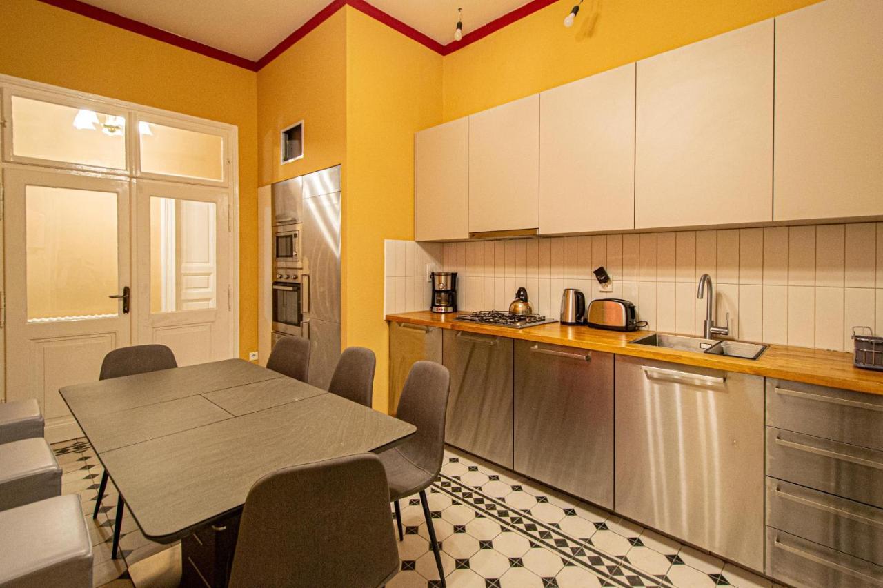 4 Bedrooms 130m2 At The Main Square