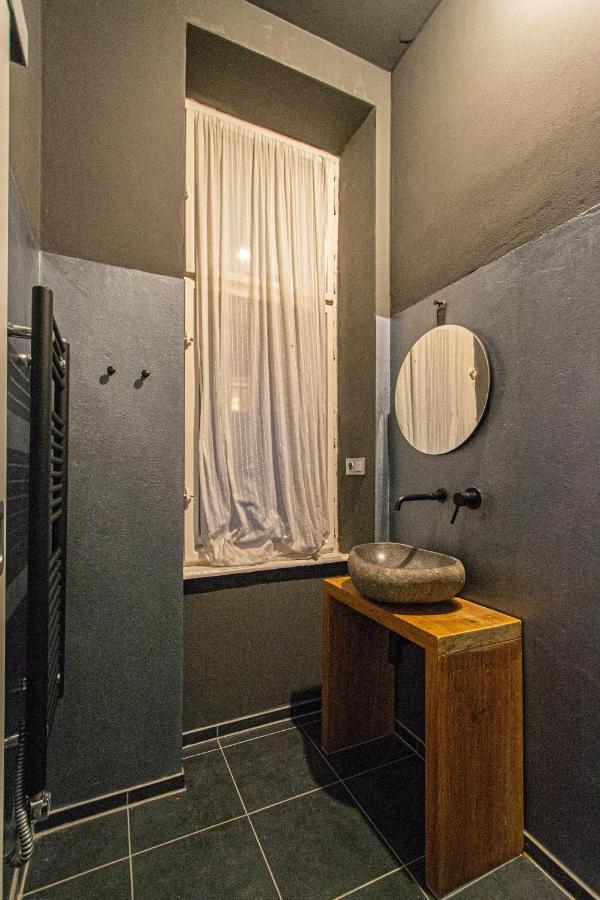 Apartment 4 Bedrooms 130m2 At The Main Square Prag