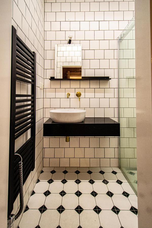 4 Bedrooms 130m2 At The Main Square Apartment