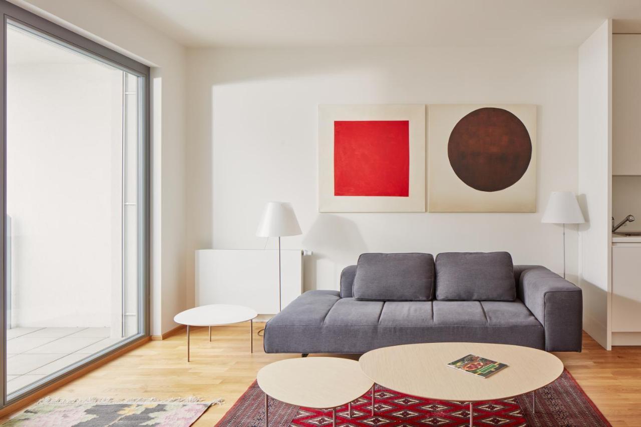 Days - Designer - Trendy Neighborhood *