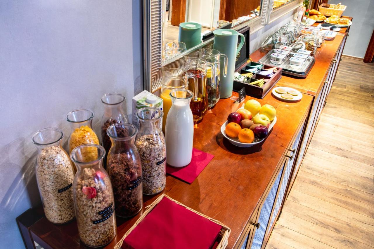 Miss Sophie's Charles Bridge Hotell