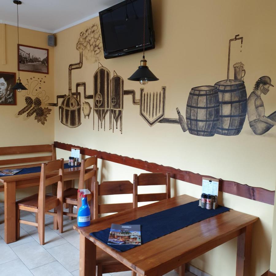 Gæstehus A Restaurace Simanda 3*
