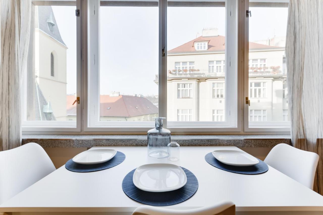 Flat 2 Bedrooms In Historical Center - Klimentska Apartment Prag