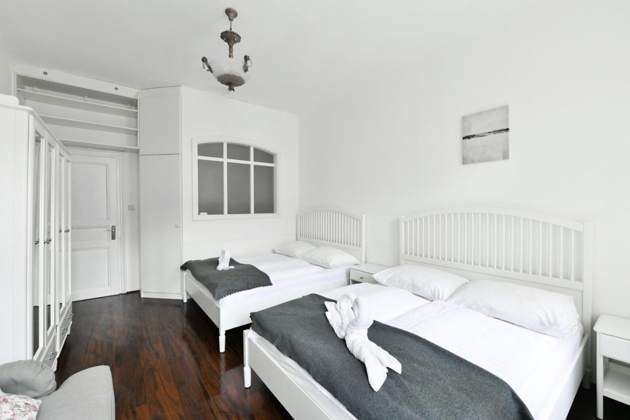 Comfort Central Apartment, 4bdrm, 2bthrm *