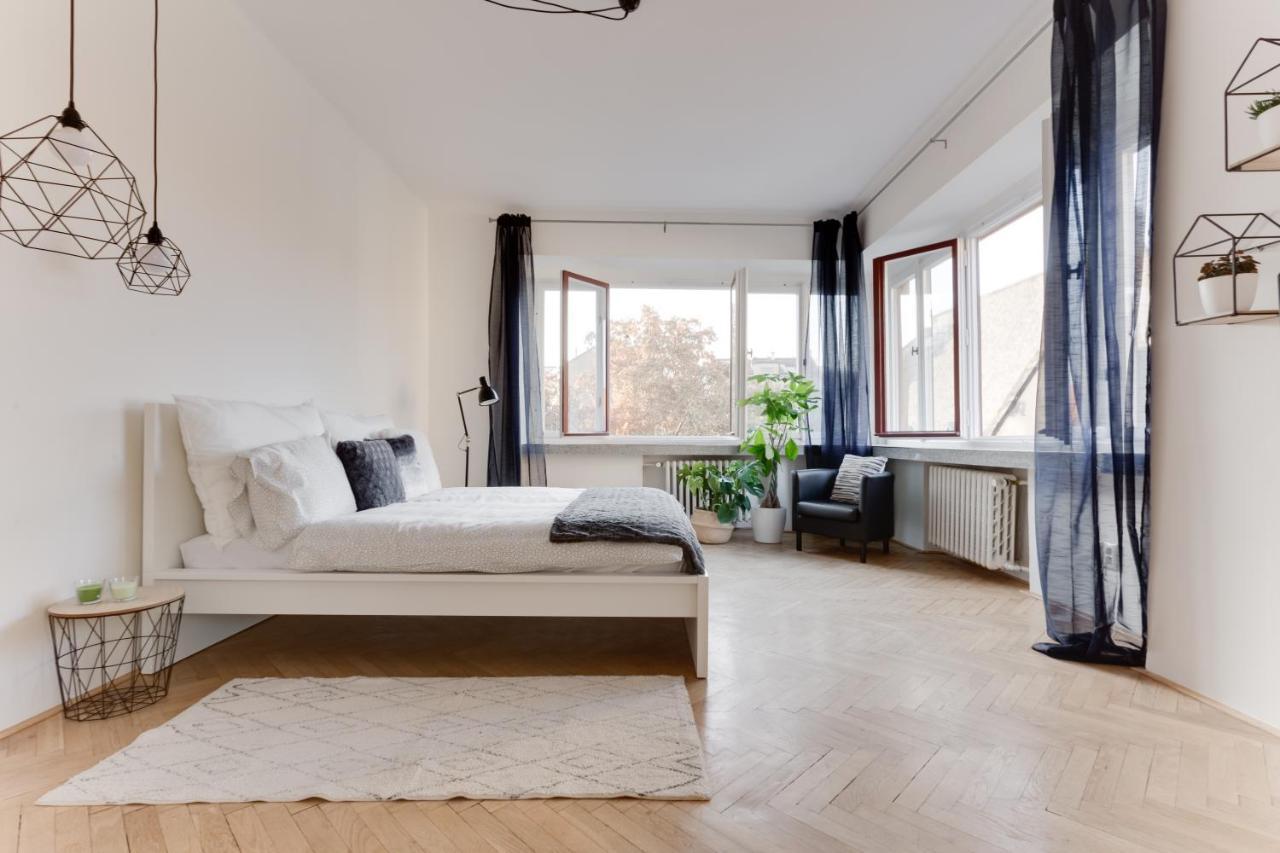 Apartment Flat 2 Bedrooms In Historical Center - Klimentska Prag