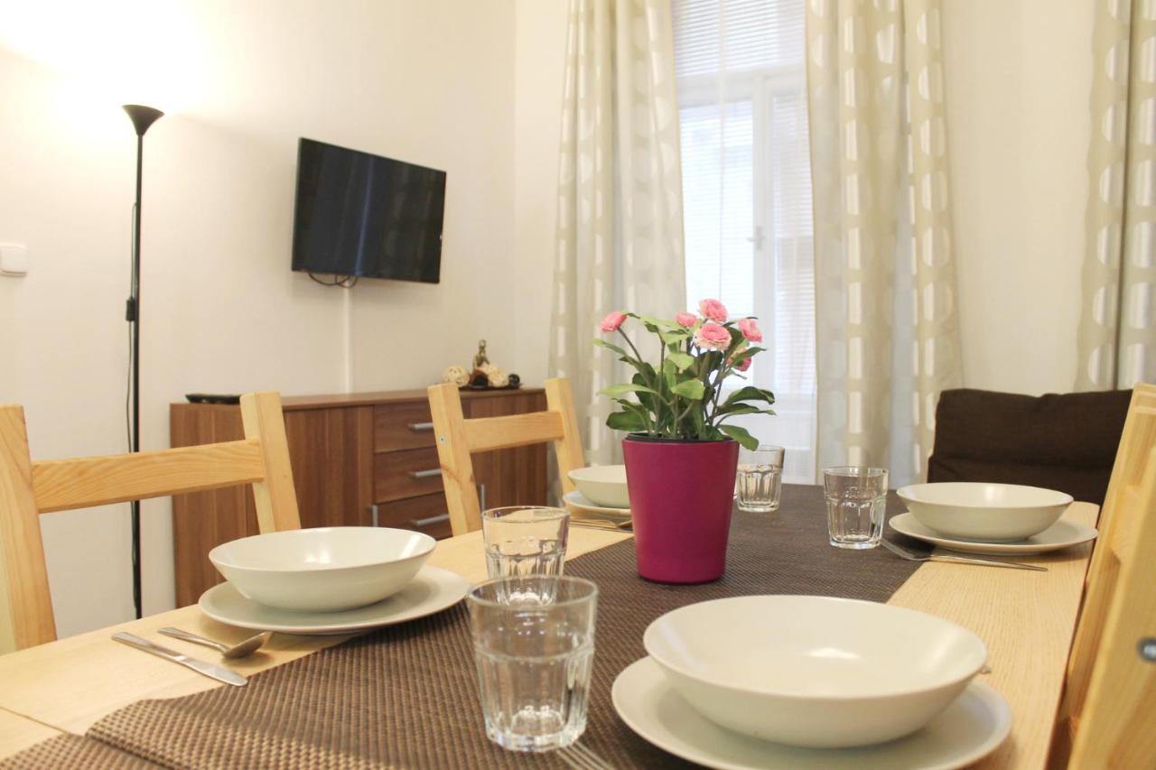 Apartmán Modern Ve Smeckach 28 *
