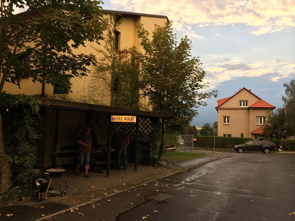 Wolf 3* Prag