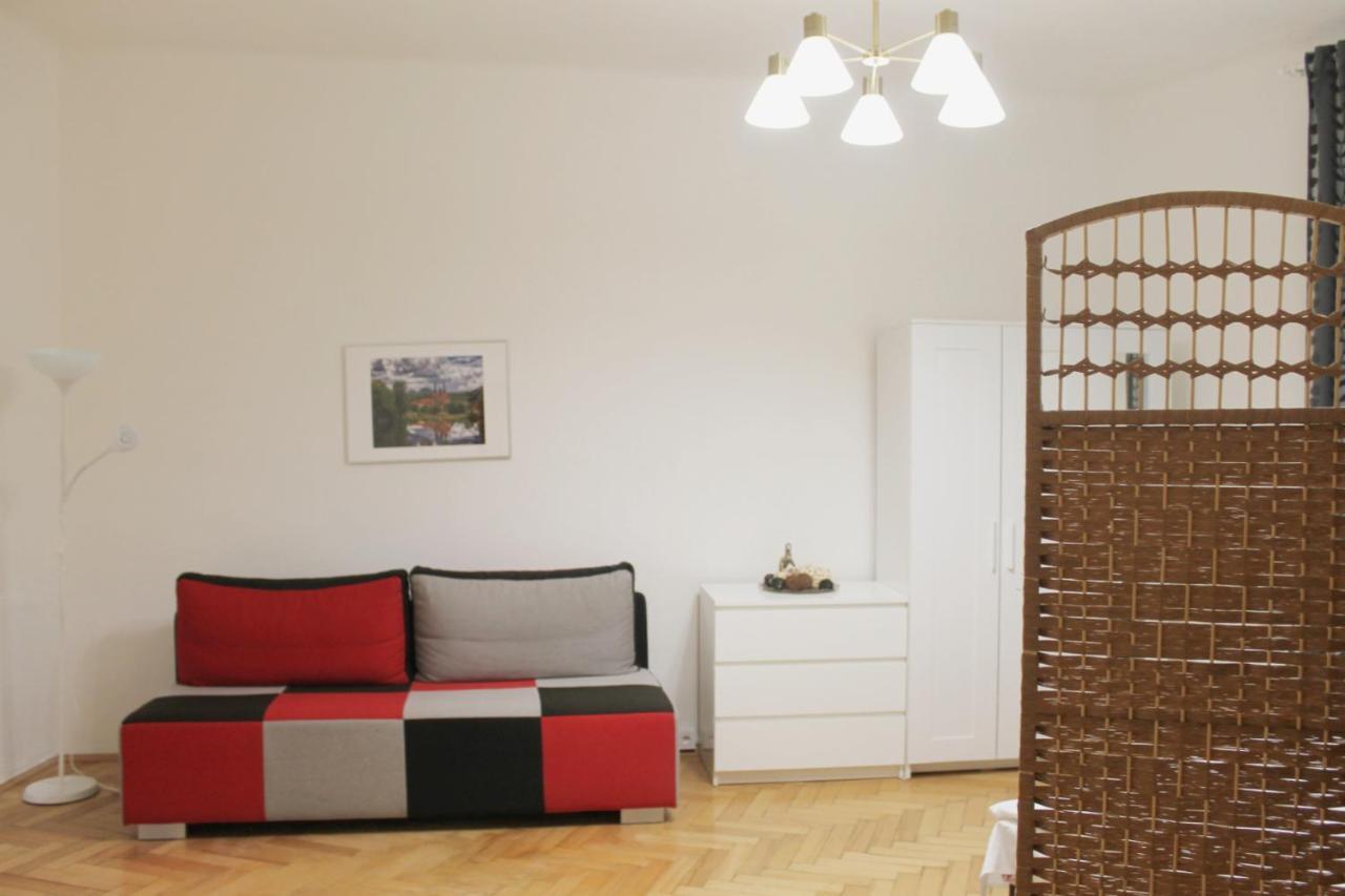 Modern Michalska 6