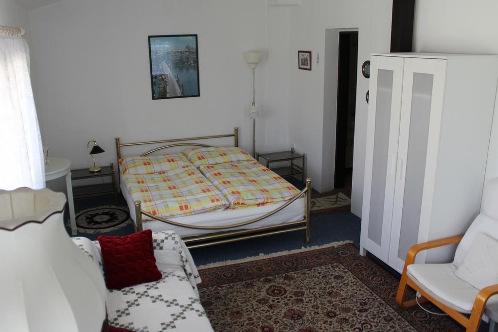 Pensionat Hanspaulka Prag