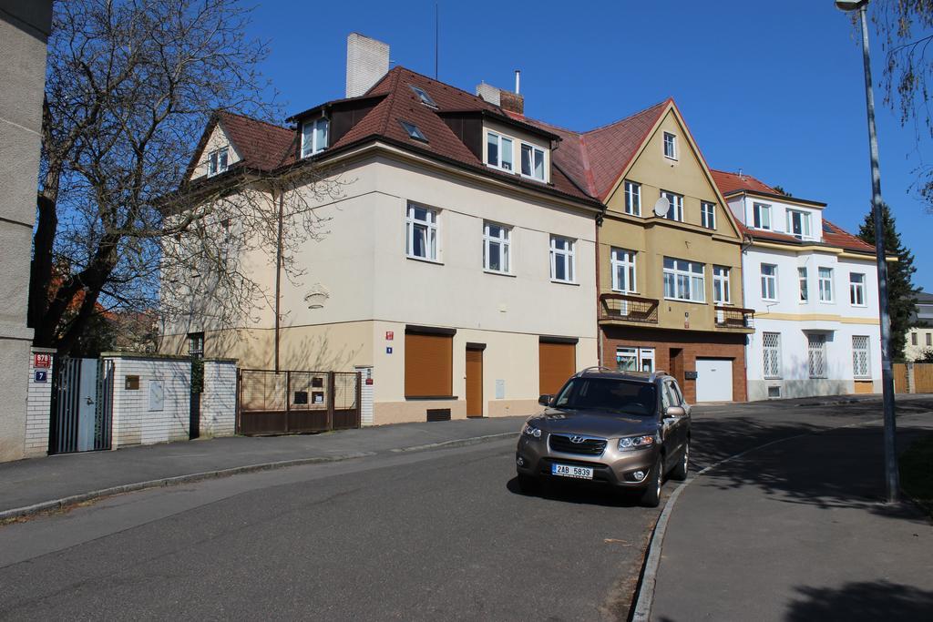 Hanspaulka 2*