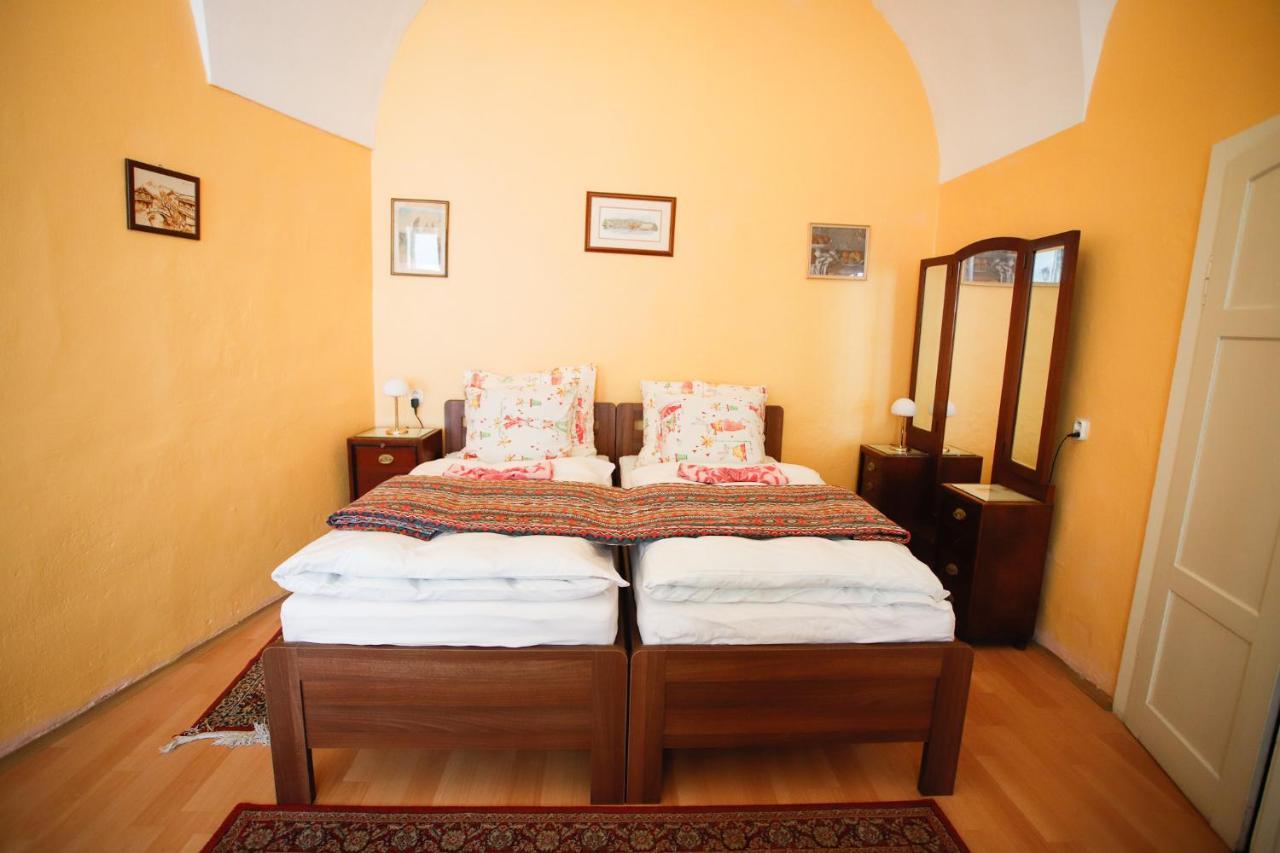 Apartment Miraculous *