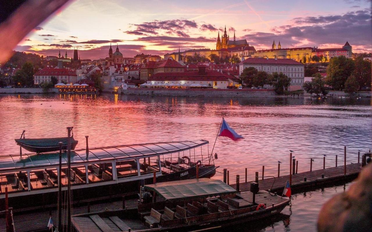 Vltava Apartment Prag