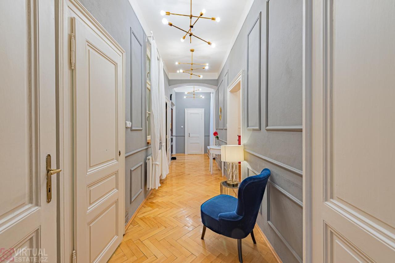 Apartment Colorful Wenceslas Square Prague