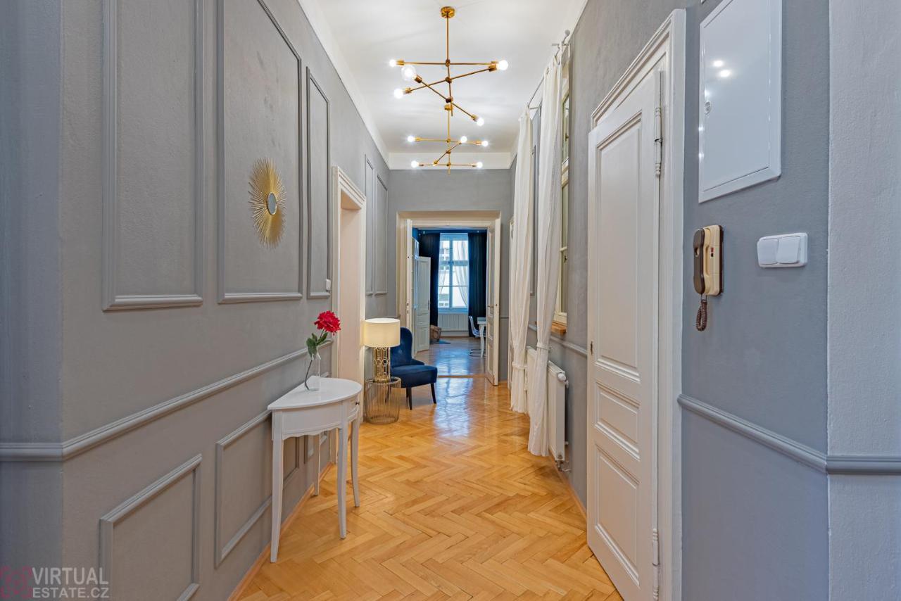 Apartment Colorful Wenceslas Square Prague