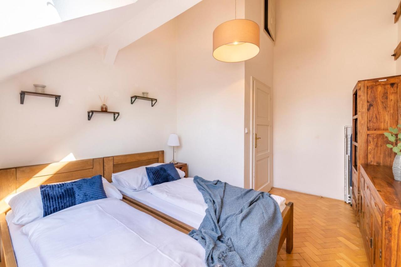 Apartment Stupartska - Tyn Church View With Terrace Prag