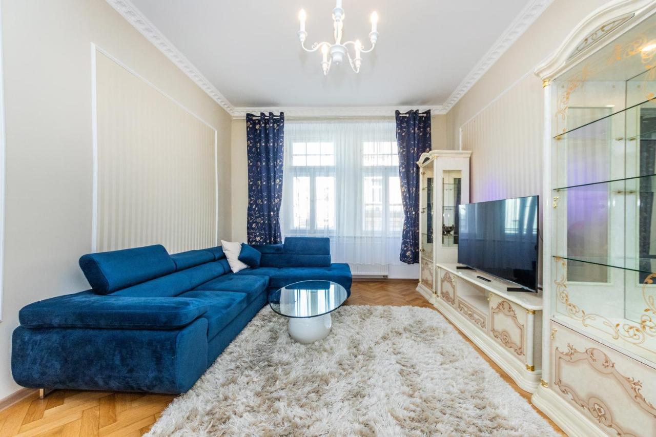 Prostorny Tripokojovy Apartman U Nabrezi Vltavy Lejlighed Prag