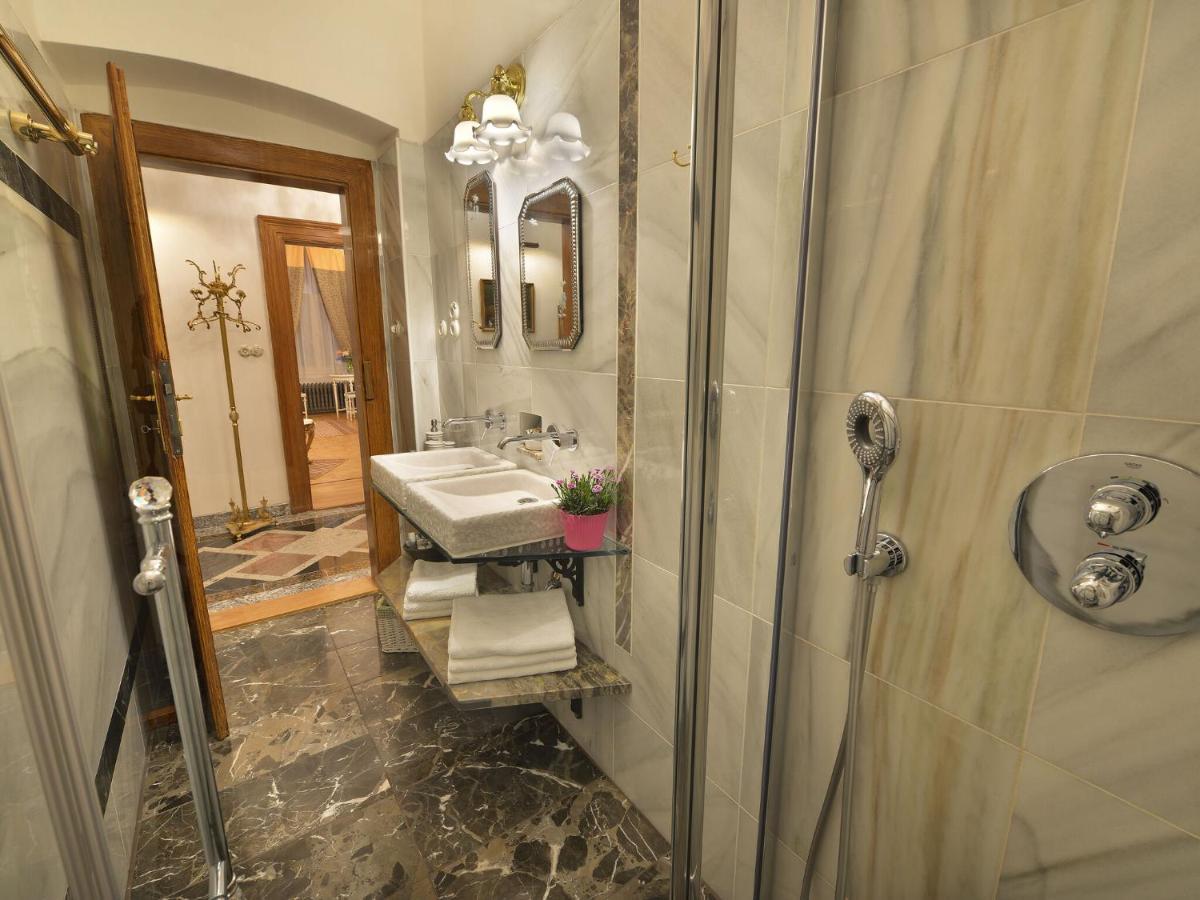 Apartment Luxurious Near River In Cezch Republic *