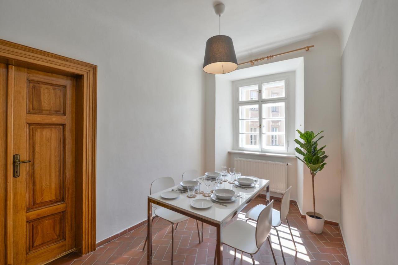 Apartment Celetna 27