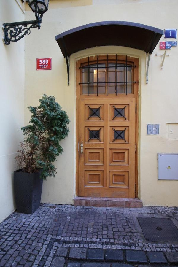 Apartment Celetna 27 *