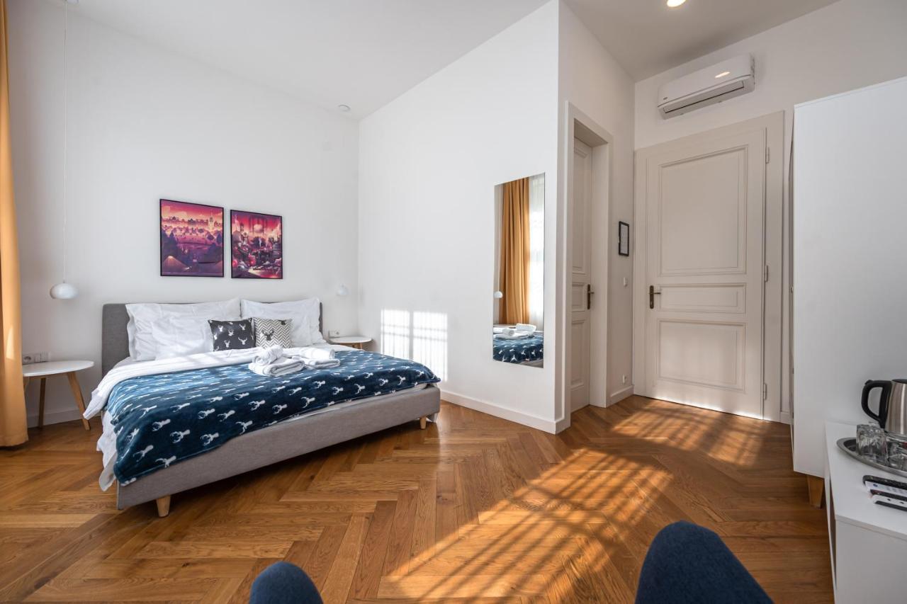 Apartrezidence Opletalova Aparthotel 4*