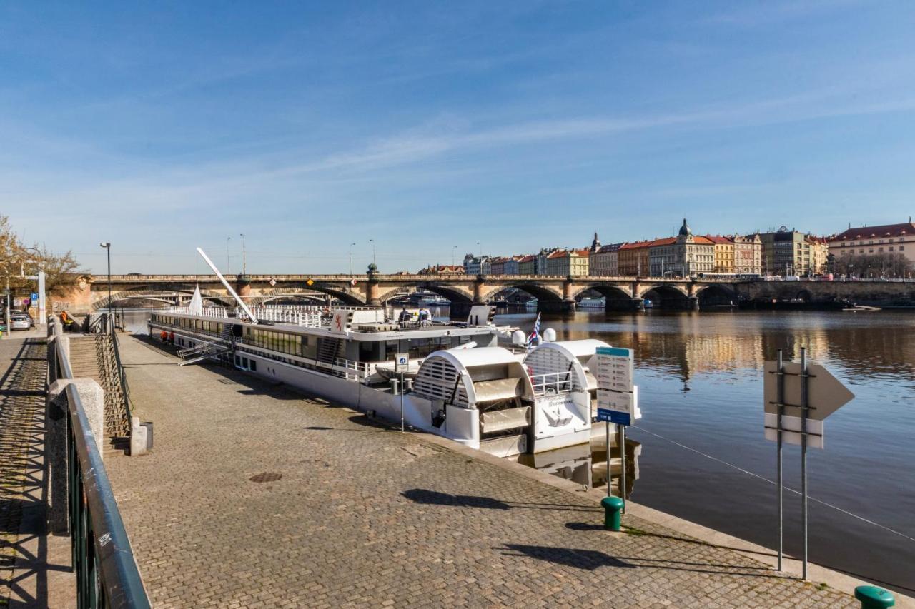 Lejlighed Prostorny Tripokojovy Apartman U Nabrezi Vltavy
