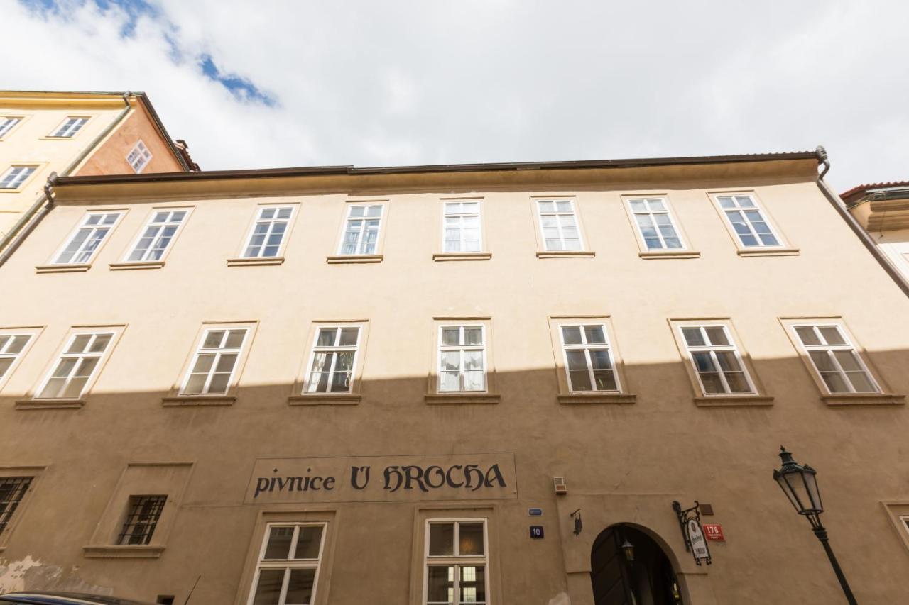 Lägenhet Thunovska 10