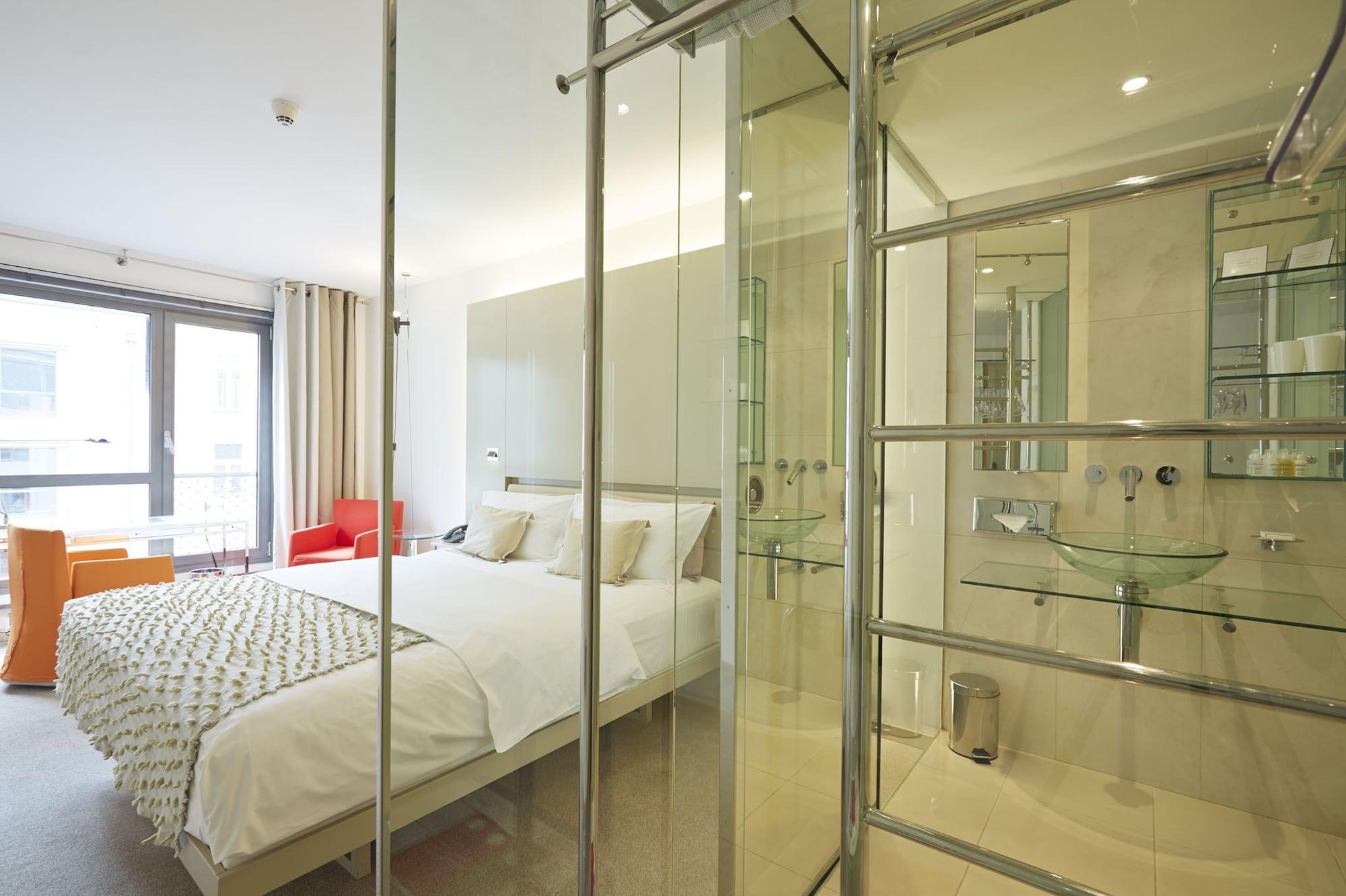 Josef Hotel 4*