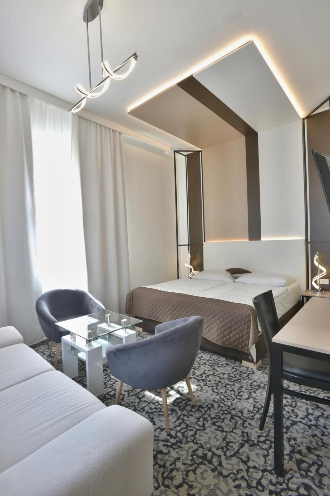 Hotel Máchova 3*