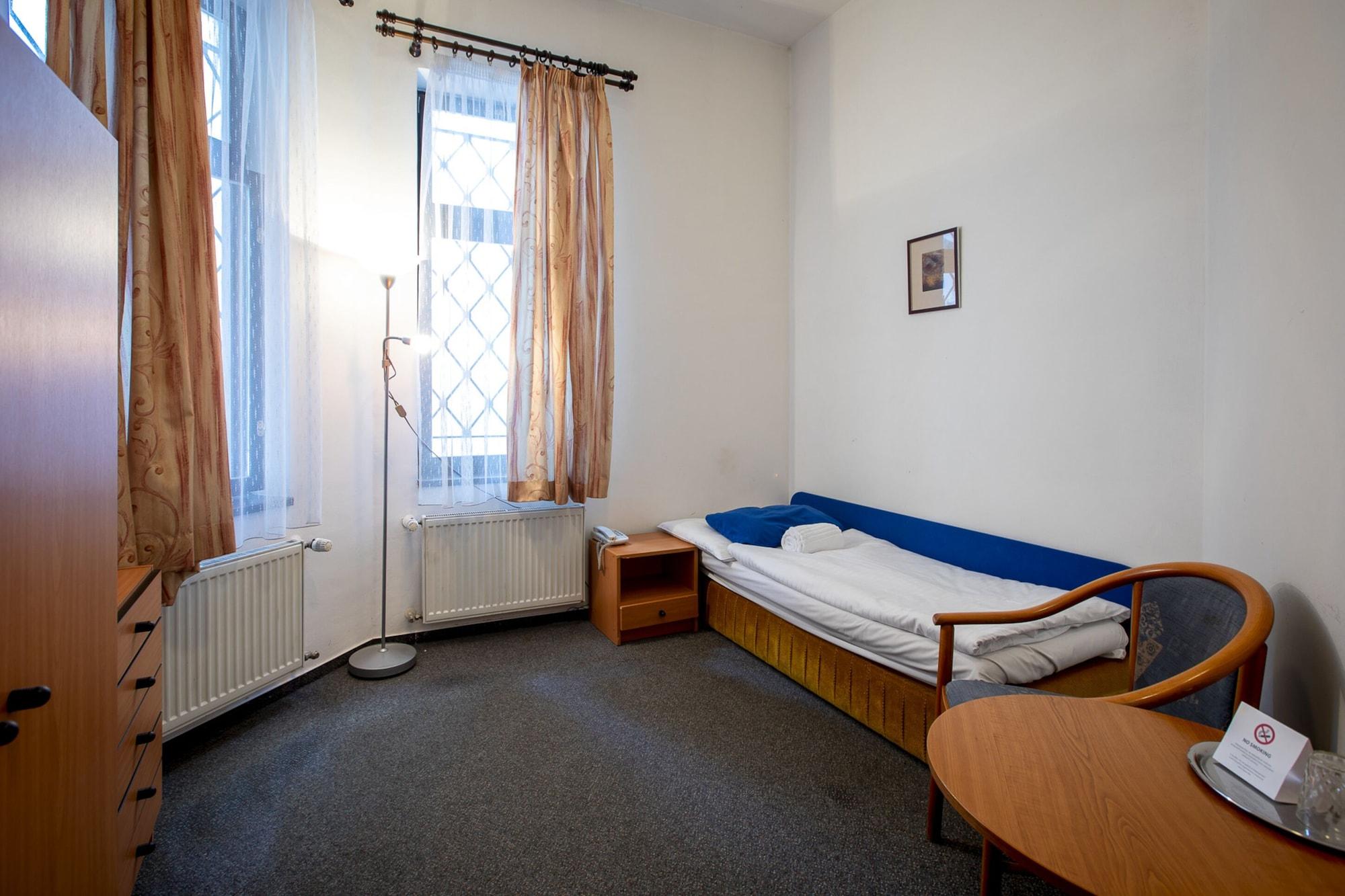 Sir Toby's Midtown Hostel Praha