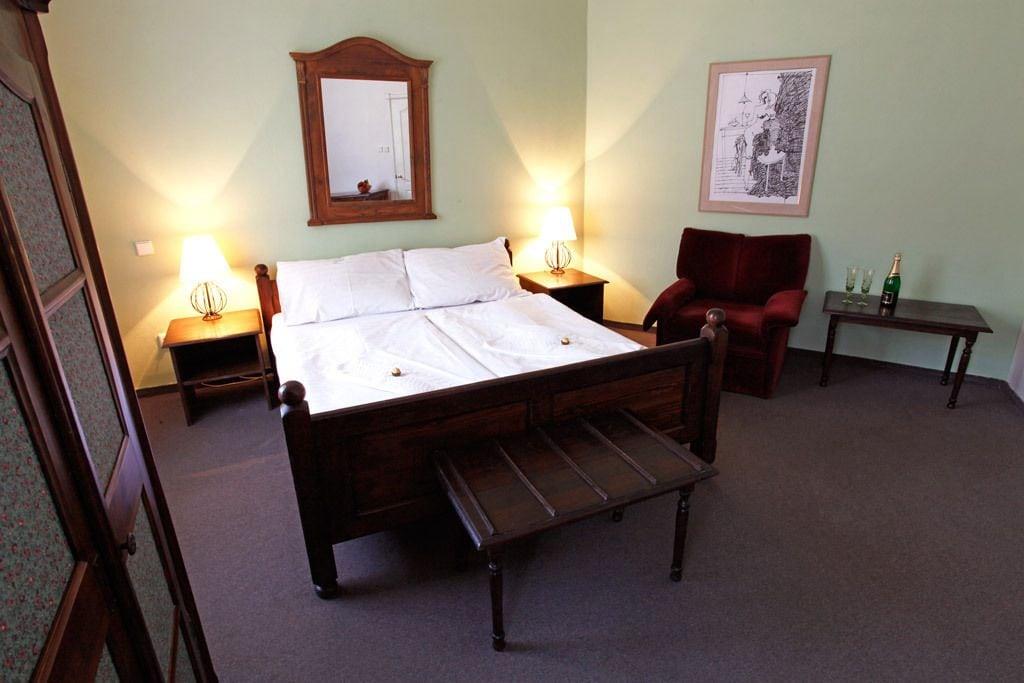 U Kříže Hotel Praha