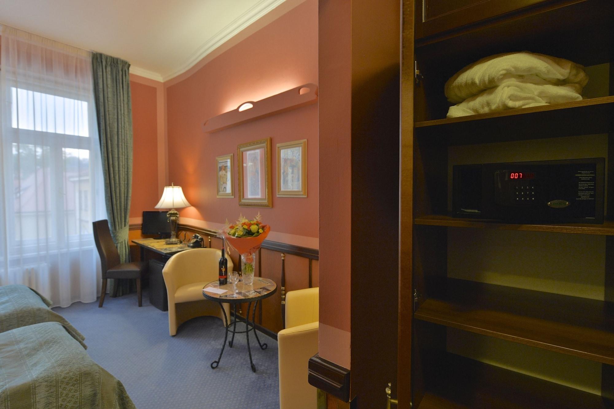Hotel Hastal Old Town Prag