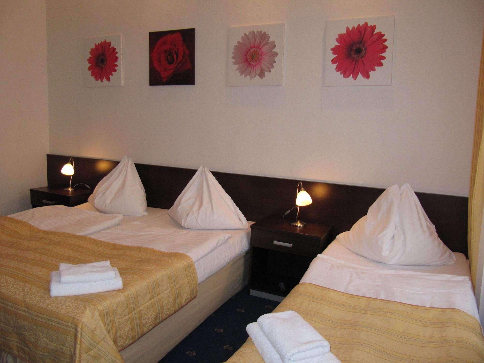 Royal Plaza 3* Prag