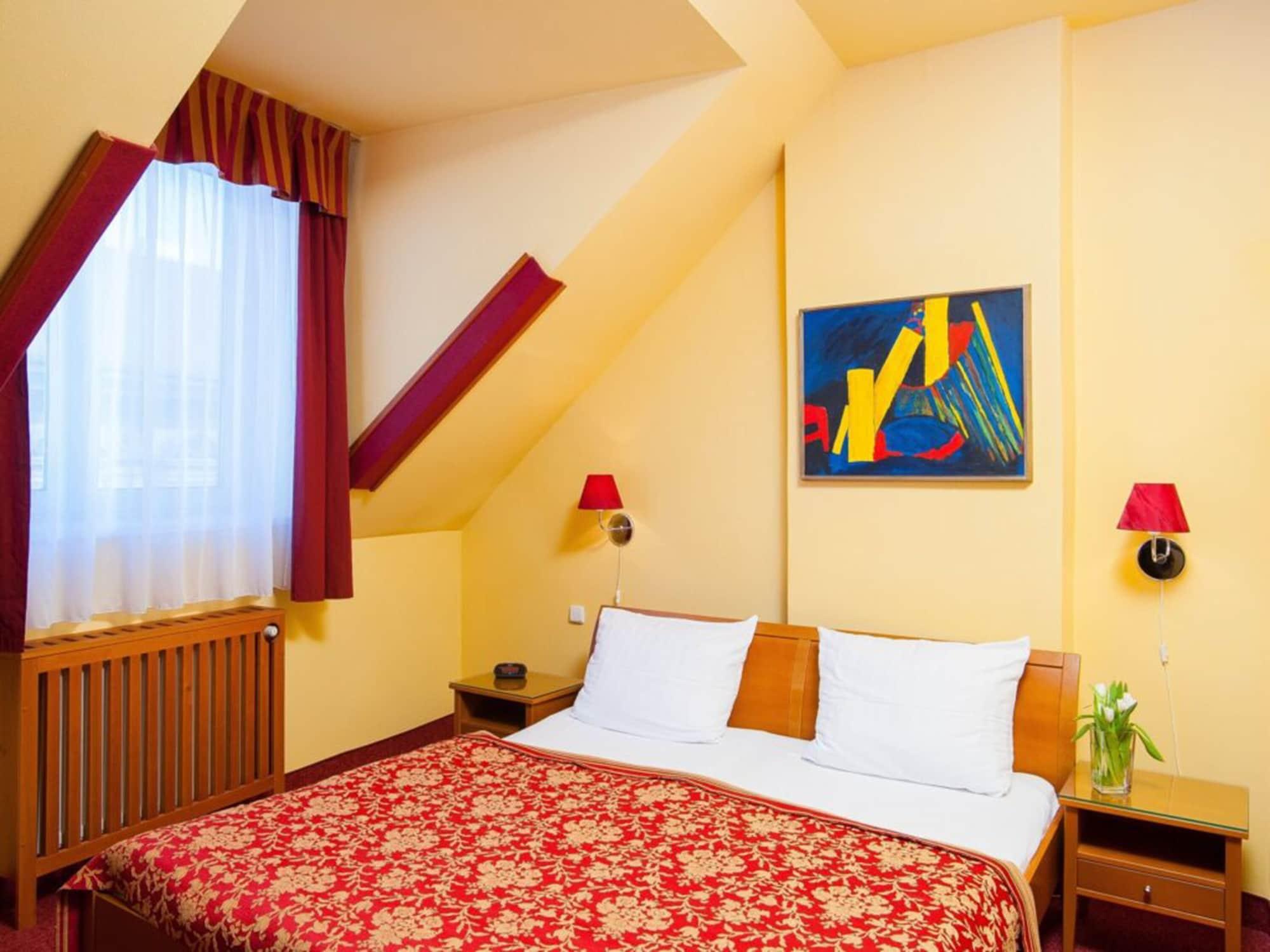 Hotell Cloister Prag