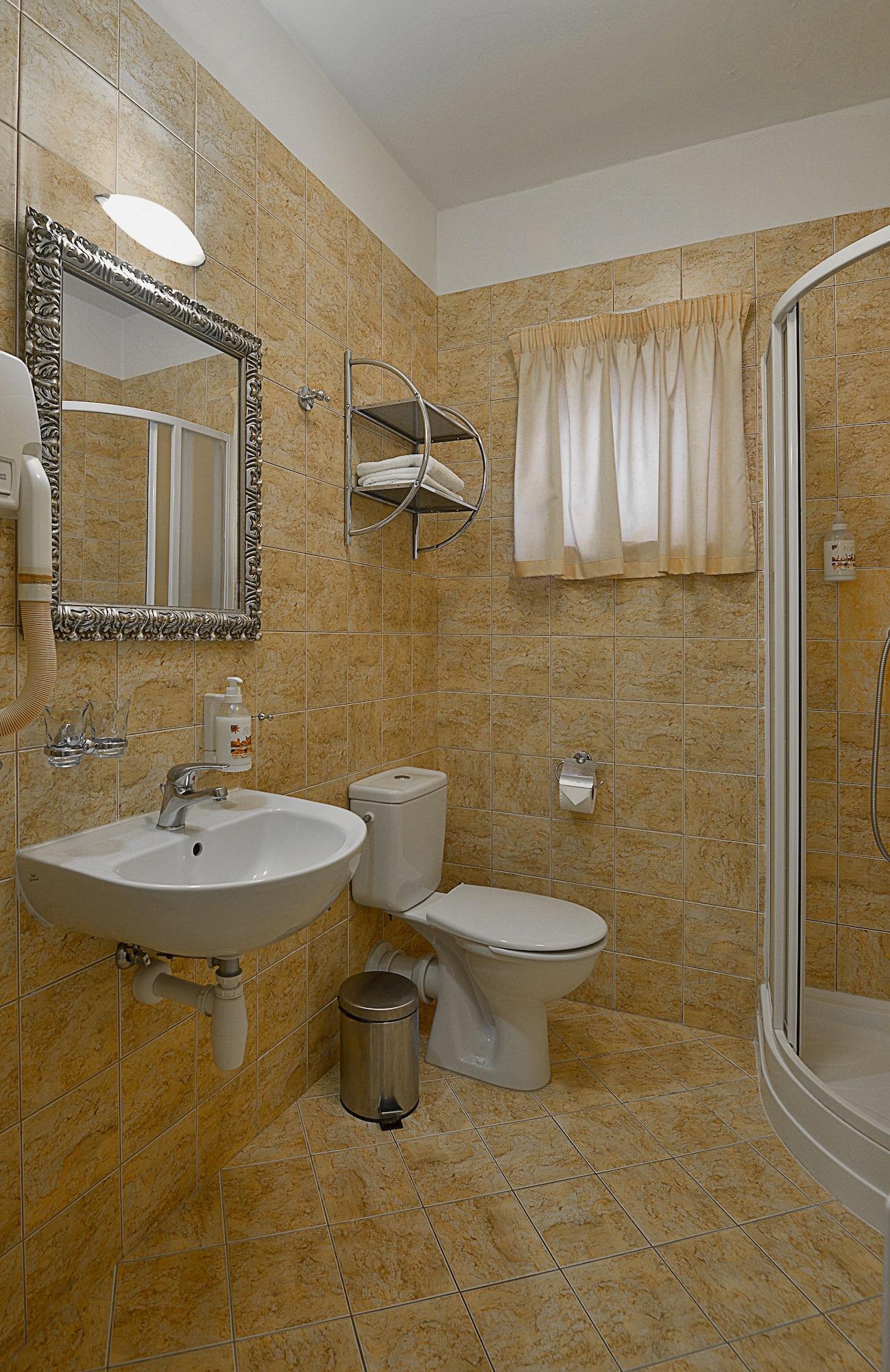 Aparthotel Lobster 4*